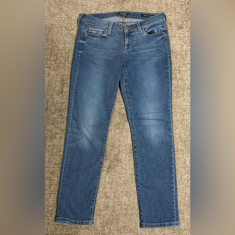 Guess Women’s Cropped Cigarette Jeans